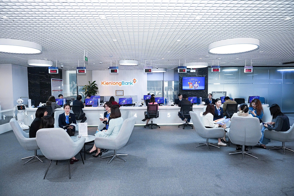 Theo Báo cáo tài chính hợp nhất quý III/2025, lợi nhuận trước thuế của KienlongBank đạt 1.537 tỷ đồng lũy kế 9 tháng, gấp đôi cùng kỳ và hoàn thành 112% kế hoạch năm.