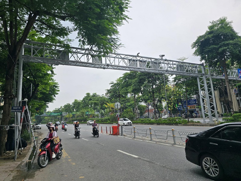 Hà Nội dự kiến lắp 1.873 camera AI từ tháng 12/2025, góp phần từng bước nâng cao hạ tầng bảo đảm an toàn giao thông.