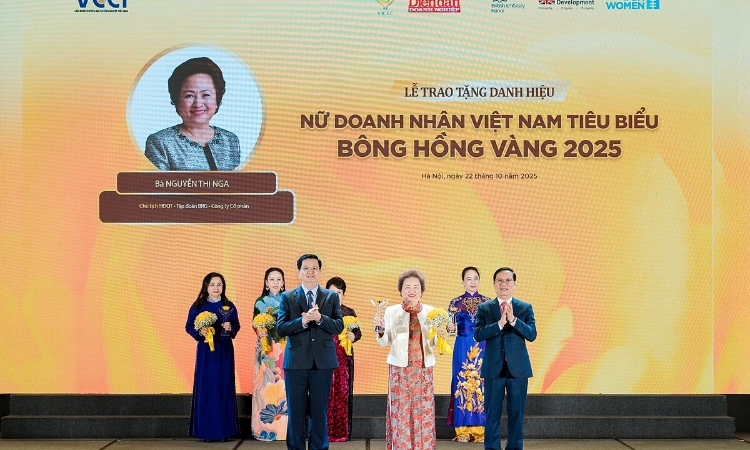Chủ tịch Tập đoàn BRG lần thứ 6 được vinh danh top 10 “Nữ doanh nhân Việt Nam tiêu biểu - Bông hồng Vàng 2025”