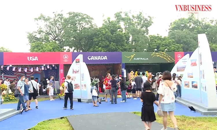 Du lịch Hà Nội tăng tốc nhờ những sự kiện 'bom tấn' hút hàng triệu du khách