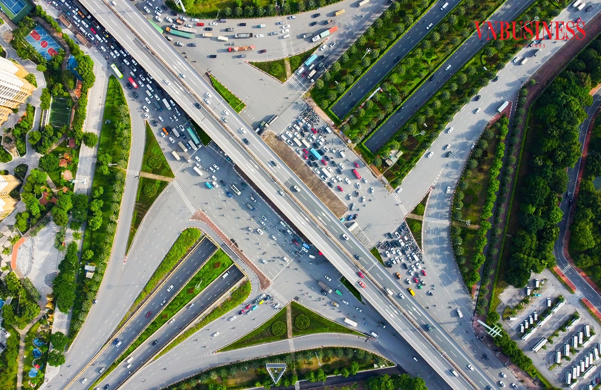 Hoàn thiện hạ tầng kết nối thông minh, hiện đại là mục tiêu trọng điểm của Hà Nội trong thời gian tới.