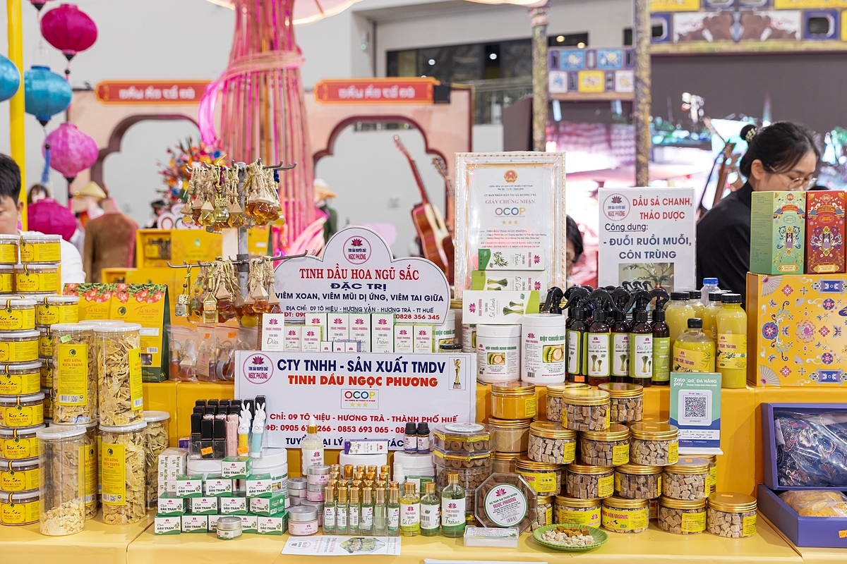 Các sản phẩm của cung đình Huế.