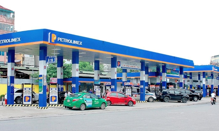 Doanh thu ước tính lớn nhất toàn sàn chứng khoán, ‘sức khoẻ’ Petrolimex vẫn giảm sút