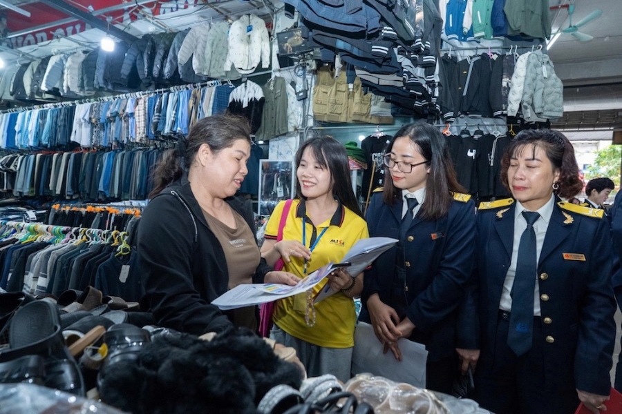 Một số doanh nghiệp công nghệ cung cấp miễn phí hoặc giảm giá phần mềm bán hàng, hóa đơn điện tử, chữ ký số... giúp hộ kinh doanh giảm chi phí.