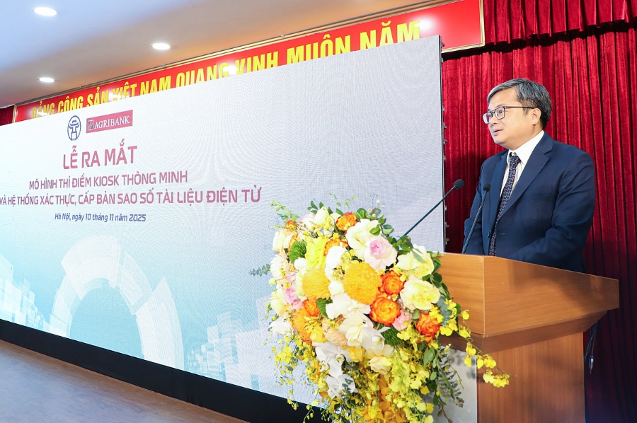 Ông Trương Việt Dũng - Phó Chủ tịch UBND TP Hà Nội phát biểu tại buổi lễ.