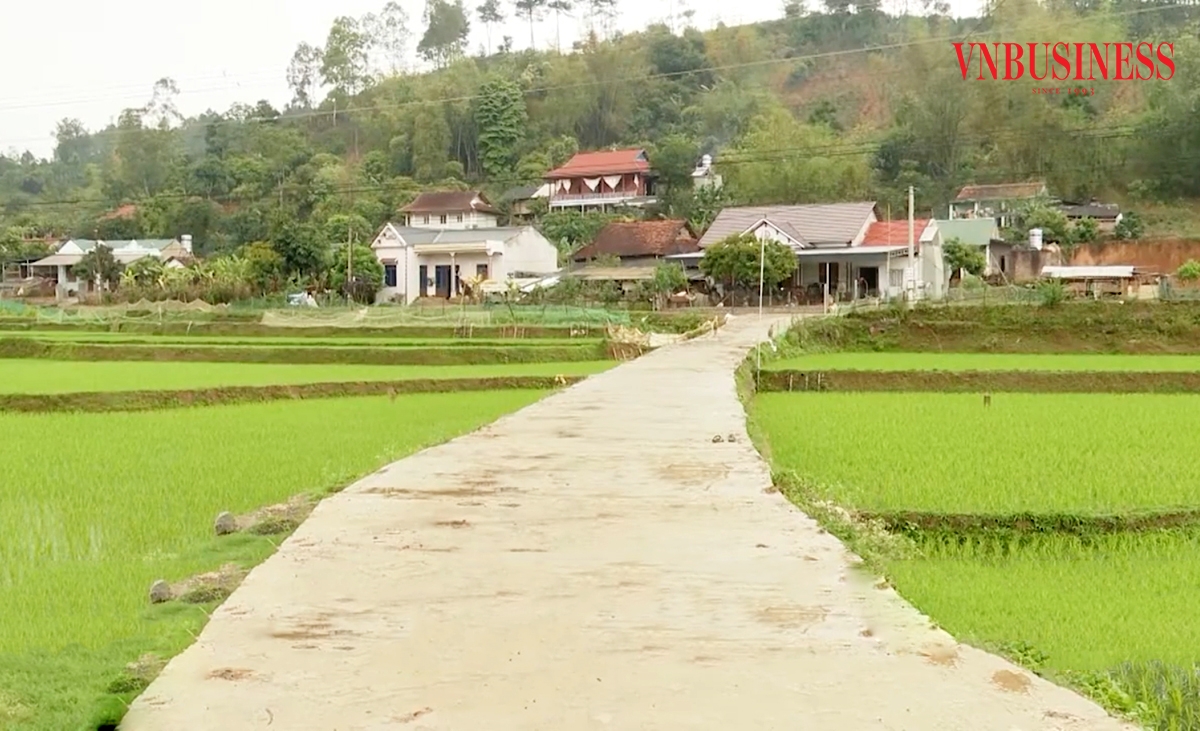 Nông thôn mới ở nhiều địa phương tỉnh Sơn La ngày càng khang trang, tươi đẹp.