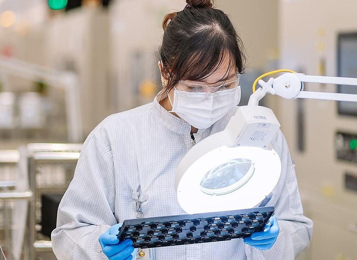 Bài toán khó của Việt Nam là vừa phải bảo đảm kỷ luật tài khóa, phù hợp với các chuẩn mực quốc tế mới, vừa phải duy trì được sức hấp dẫn đối với dòng vốn FDI công nghệ cao.