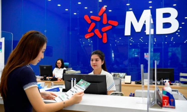 Bất ngờ với lợi nhuận của MB giảm trong quý III, nợ xấu tăng hơn 38%