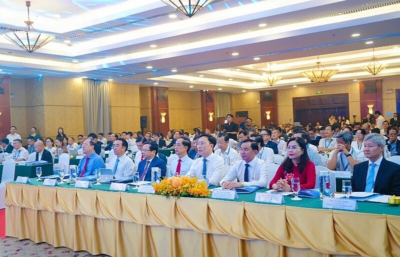 Quang cảnh hội nghị.