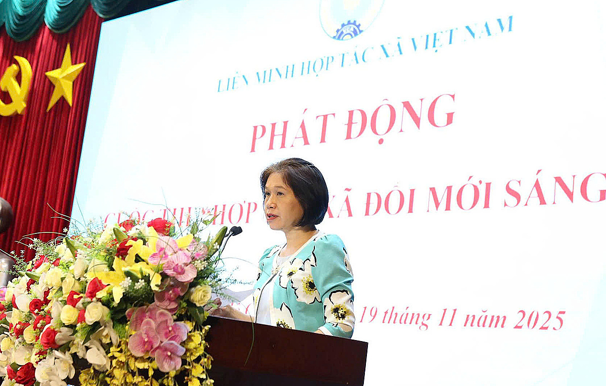 Phó Chủ tịch Liên minh Hợp tác xã Việt Nam - Nguyễn Thị Hoài Linh phát động Cuộc thi Hợp tác xã đổi mới sáng tạo.