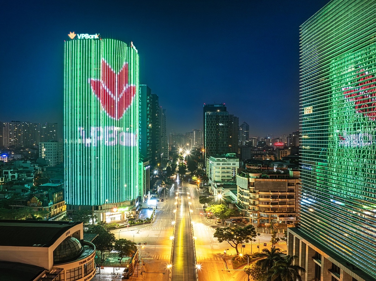 Cổ phiếu VPB được khuyến nghị “Khả quan” sau thương vị IPO VPBankS.