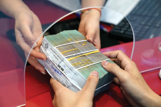 Tính đến ngày 10/10/2025, lãi suất cho vay bình quân đối với các giao dịch phát sinh mới tại các ngân hàng thương mại ở mức 6,55%/năm.