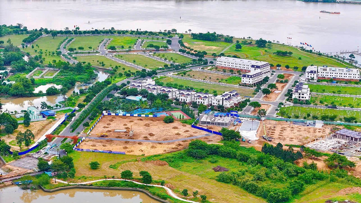 Hình ảnh thi công dự án cù lao Tân Vạn &lpar;tên gọi mới Đảo Kim Quy&rpar; vào tháng 5/2025. Nguồn: internet.