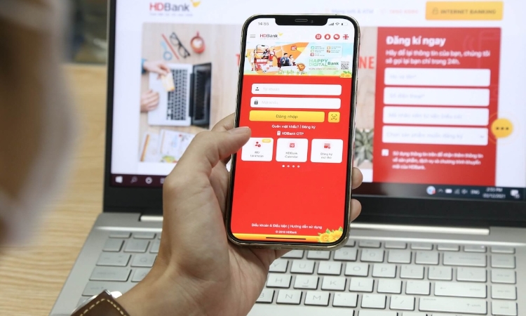 Ngân hàng số lột xác ấn tượng nhưng vẫn vướng nút thắt dữ liệu liên ngành