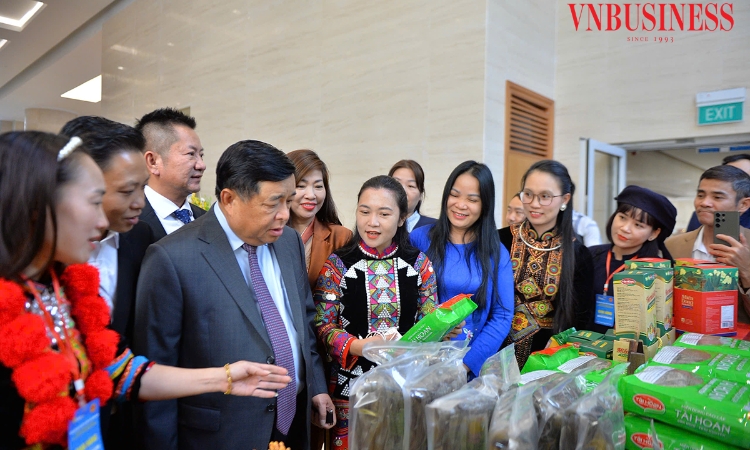 Phó Thủ tướng Nguyễn Chí Dũng: Phải trả lời được câu hỏi “HTX bán hàng ở đâu, như thế nào và giá bao nhiêu?”