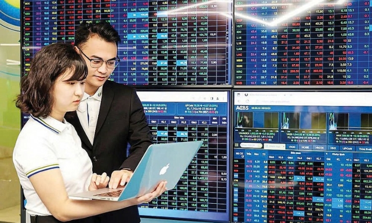 Thị trường chứng khoán tháng cuối năm được kỳ vọng tích cực hơn