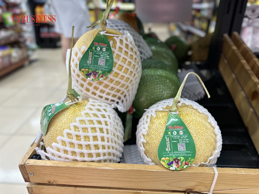 Chưa hết năm nhưng nhiều ngành xuất khẩu quan trọng như rau quả, thuỷ sản, dệt may... đã vượt kết quả năm ngoái.