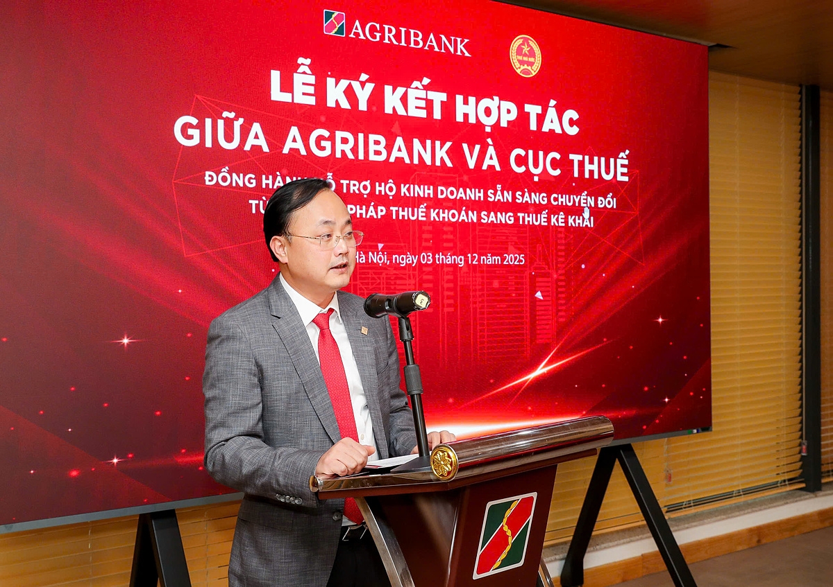 Ông Tô Huy Vũ - Chủ tịch Hội đồng thành viên Agribank phát biểu tại Lễ ký kết.