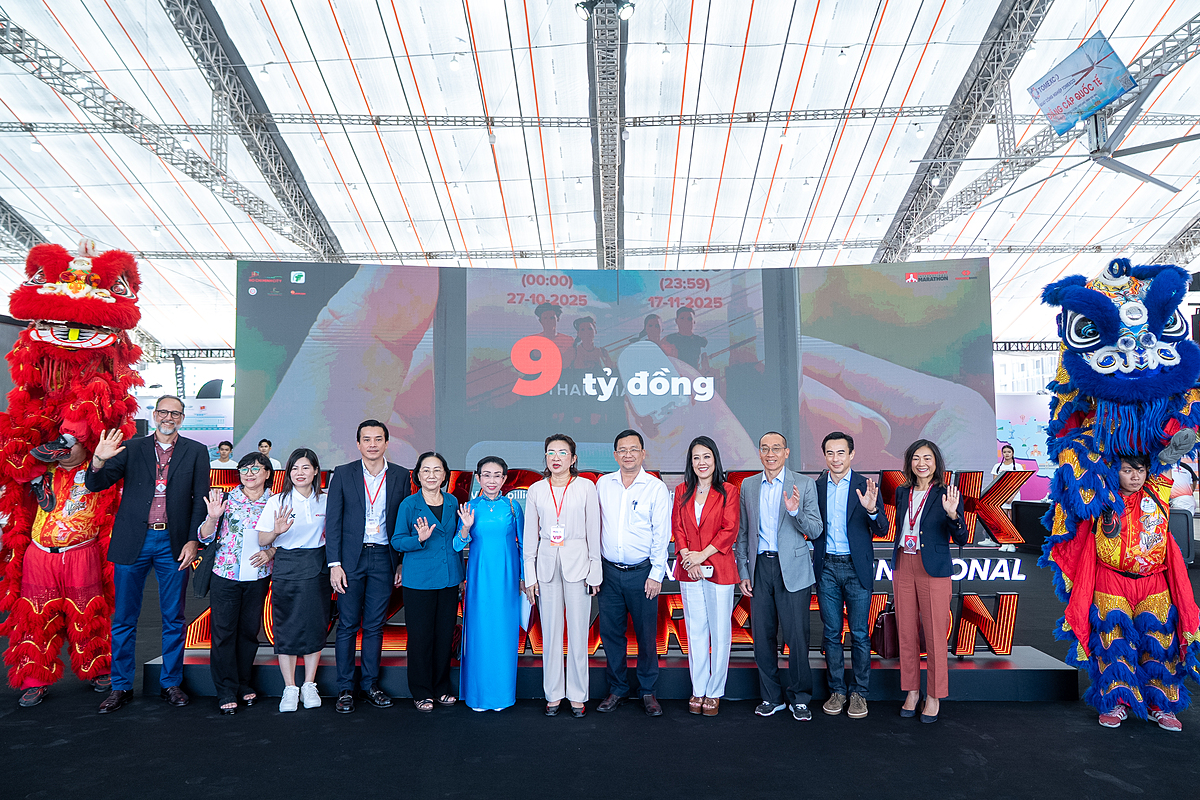 Techcombank đã trao tặng hơn 9 tỷ đồng ủng hộ, tài trợ các hoạt động cộng đồng ý nghĩa.