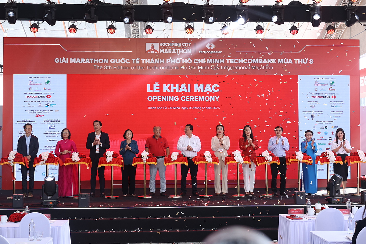 Khai mạc giải Marathon Quốc tế TP. Hồ Chí Minh Techcombank mùa thứ 8.