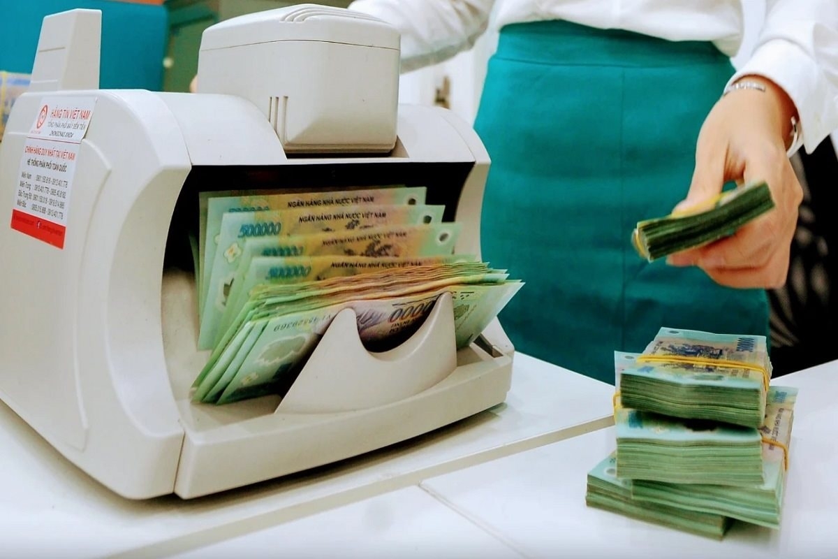 Một số ngân hàng dừng gói ưu đãi cho người trẻ vay mua nhà, nhiều ngân hàng khác vẫn cho vay với lãi suất nhích lên.