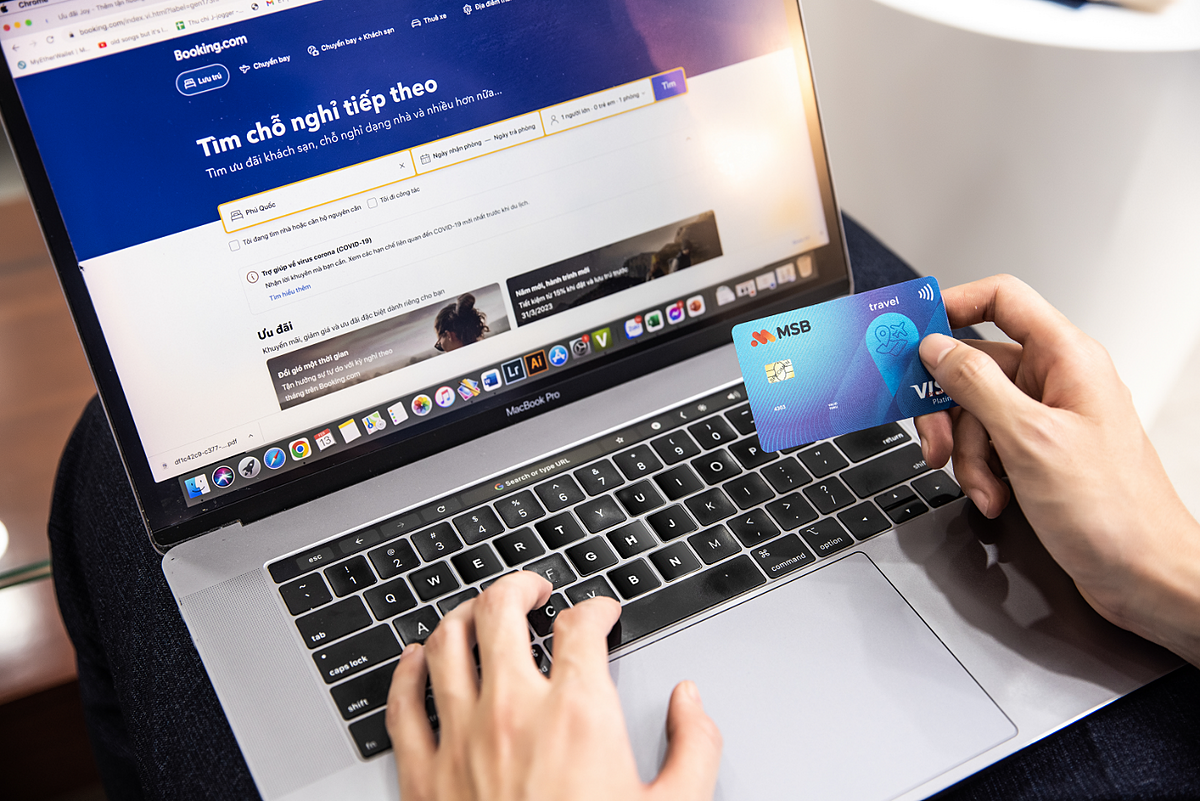 Với giải pháp phát hành thẻ tín dụng siêu tốc trực tuyến, khách hàng đăng ký và sử dụng thẻ chỉ trong vài phút &lpar;Ảnh: MSB&rpar;