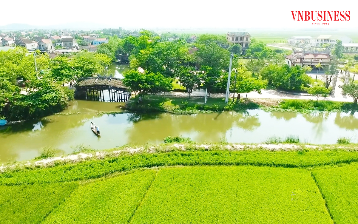 Bức tranh nông thôn mới ở Huế có nhiều gam màu sáng.