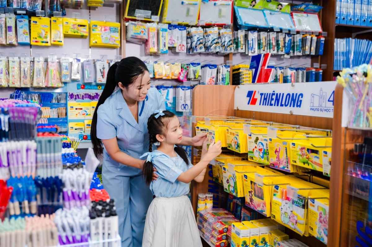 Tập đoàn Kokuyo cho biết sẽ chi 27.6 tỷ Yên &lpar;tương đương hơn 4.5 ngàn tỷ đồng&rpar; để thâu tóm CTCP Tập đoàn Thiên Long - nhà sản xuất văn phòng phẩm hàng đầu Việt Nam.