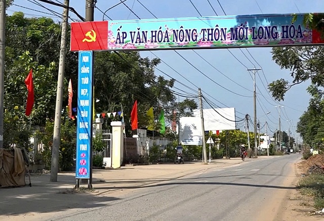 Hạ tầng giao thông hiện đại mở rộng không gian phát triển kinh tế nông thôn.