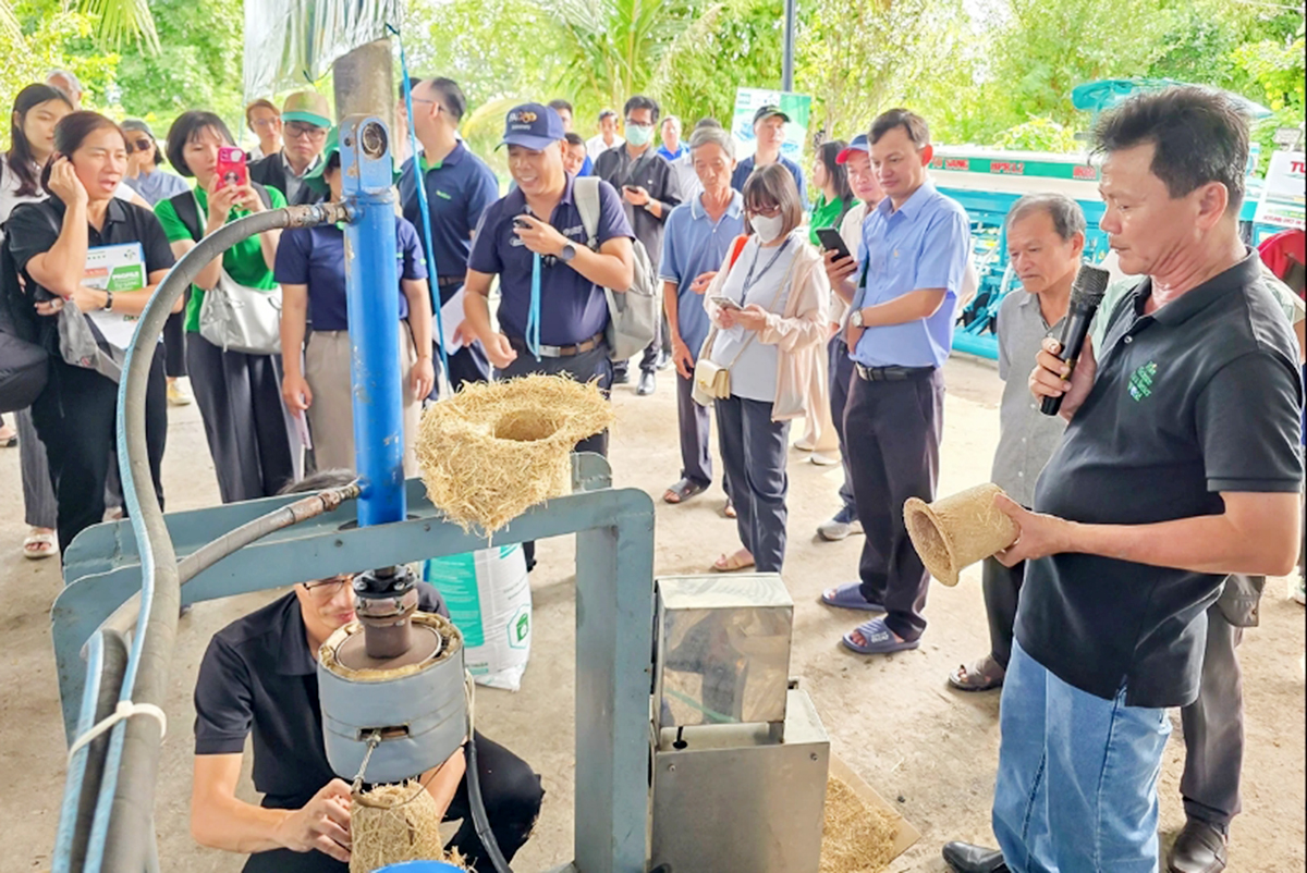 Ứng dụng khoa học công nghệ là chìa khóa nâng cao giá trị sản xuất của HTX.