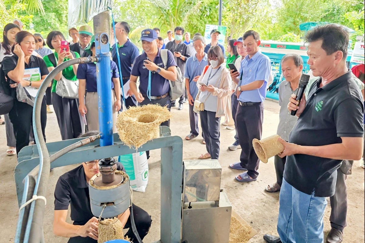 Ứng dụng khoa học công nghệ là chìa khóa nâng cao giá trị sản xuất của HTX.