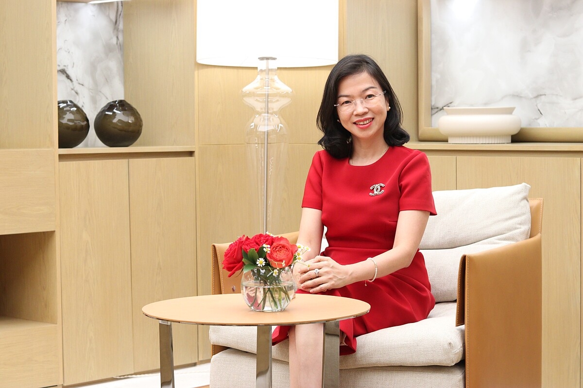 Bà Nguyễn Thị Lộc – Giám đốc Điều hành khu vực phía Nam, người có hơn 25 năm đồng hành cùng Techcombank.