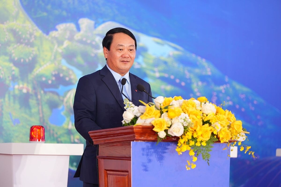 Ông Hầu A Lềnh, Ủy viên Ban Chấp hành Trung ương Đảng, Bí thư Tỉnh ủy, Trưởng Ban Chỉ đạo về phát triển kinh tế tư nhân tỉnh Tuyên Quang.