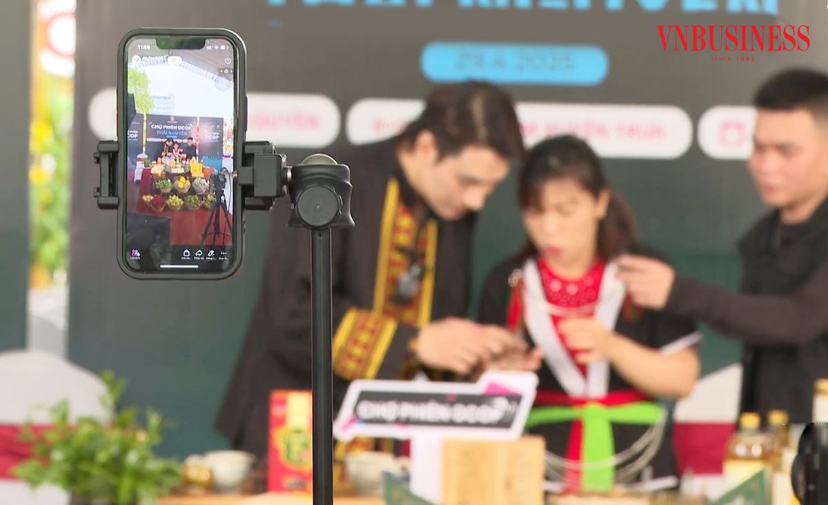 Chuyển đổi số, ứng dụng khoa học công nghệ là nền tảng để HTX nâng cao giá trị sản xuất.