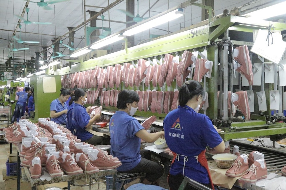 UBND TP. Hà Nội đã bán thành công gần 69% vốn điều lệ của Công ty CP Giầy Thượng Đình, dự kiến thu về khoảng 1.379 tỷ đồng.