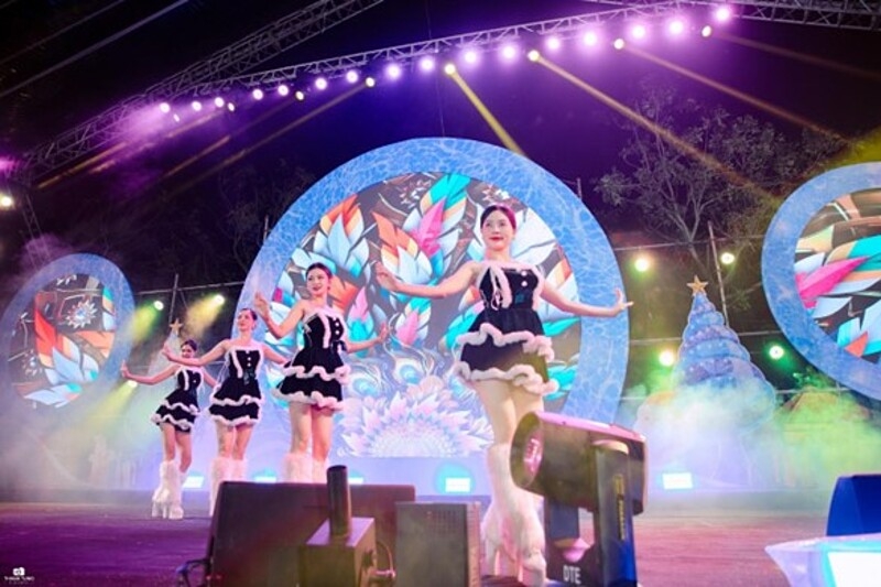 Các tiết mục được dàn dựng công phu, mãn nhãn, phù hợp với nhiều lứa tuổi, đúng tinh thần một lễ hội cộng đồng.