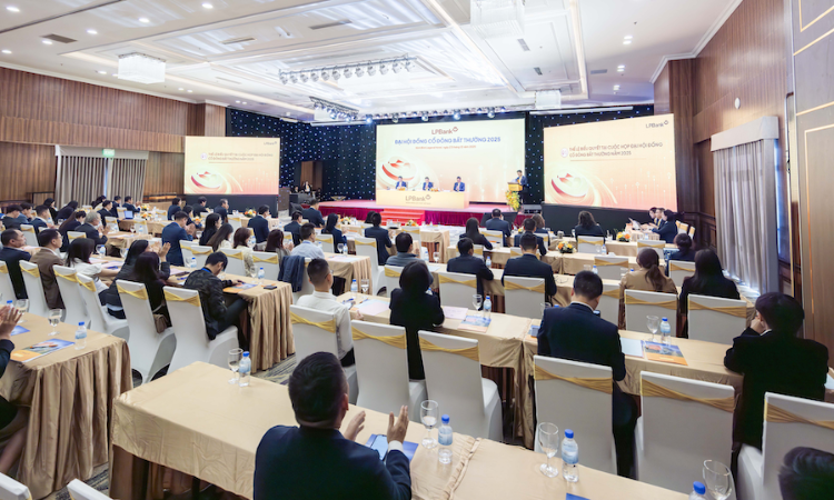 LPBank nới room ngoại lên 30%, ông Hồ Nam Tiến được bầu là Chủ tịch