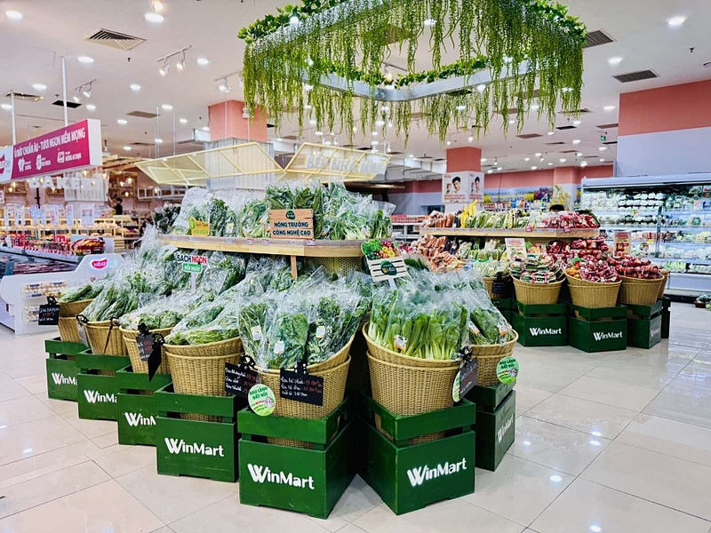 Rau sạch tươi ngon tại siêu thị WinMart.