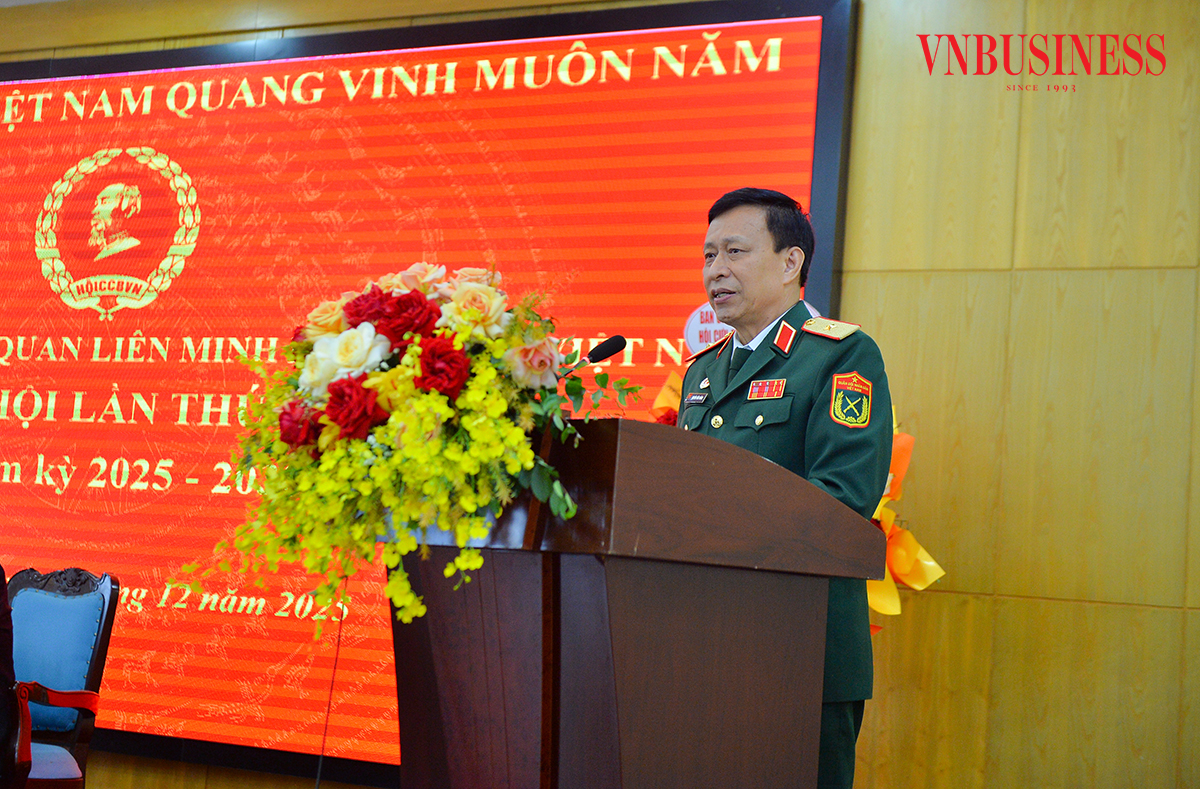 Thiếu tướng Nguyễn Tiến Thắng, Ủy viên Ban Thường vụ Trung ương Hội CCB Việt Nam phát biểu chỉ đạo Đại hội.