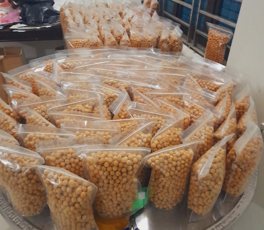 Bánh cà - đặc sản của tỉnh Nghệ An&nbsp;được nhiều người yêu thích.