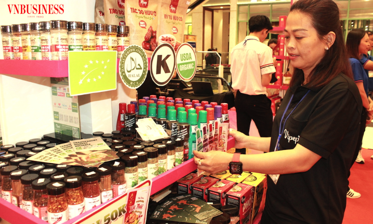 Gỡ điểm nghẽn chính sách thuế, tạo lực đẩy cho hàng Việt tăng sức cạnh tranh năm 2026