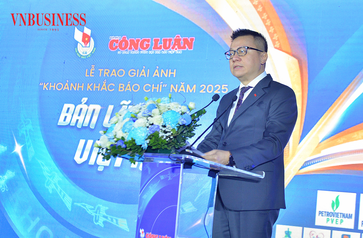 Ủy viên Trung ương Đảng, Phó Trưởng ban Tuyên giáo và dân vận Trung ương, Tổng biên tập Báo Nhân dân, Chủ tịch Hội nhà báo Việt Nam Lê Quốc Minh phát biểu tại buổi Lễ.