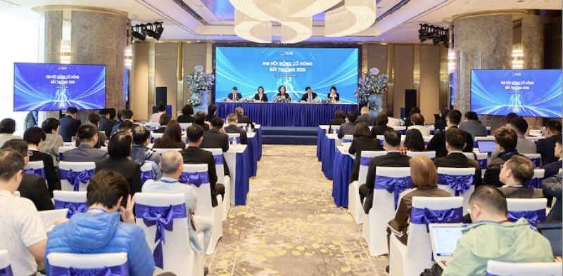 Ngành ngân hàng 'dọn tổ' đón chu kỳ tăng trưởng mới