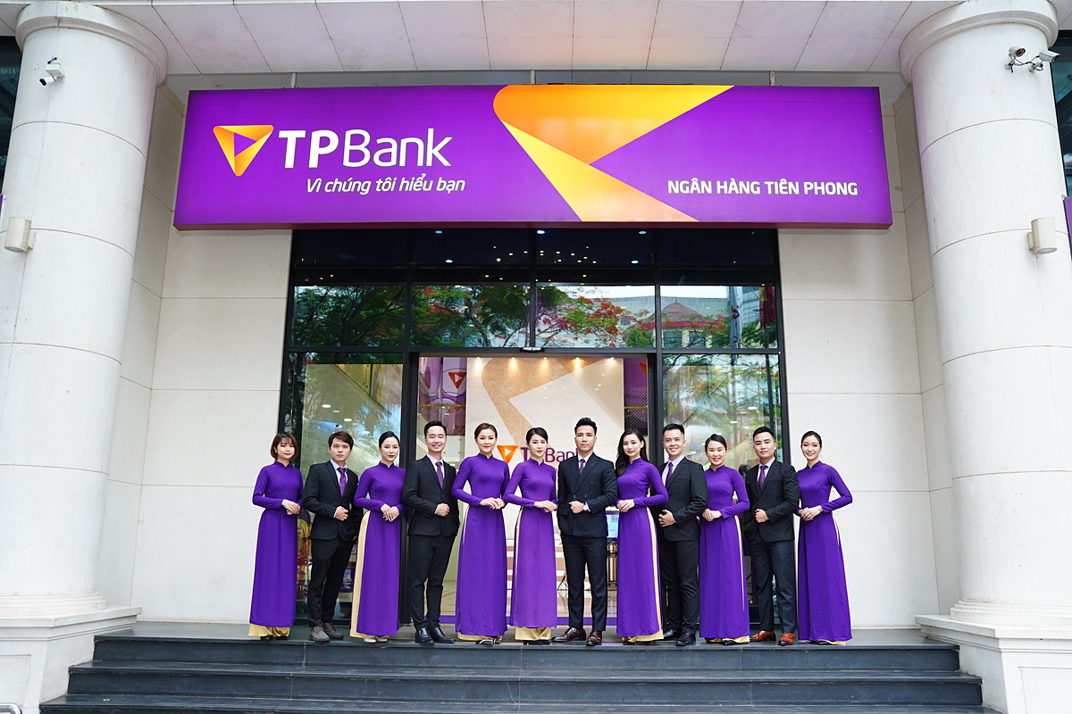 TPBank lọt Top 9 ngân hàng được nhóm khách hàng giàu &lpar;Affluent&rpar; và cận giàu &lpar;Mass Affluent&rpar; hài lòng nhất theo bảng xếp hạng Best Future Wealth Bank Ranking 2025 của Decision Lab.