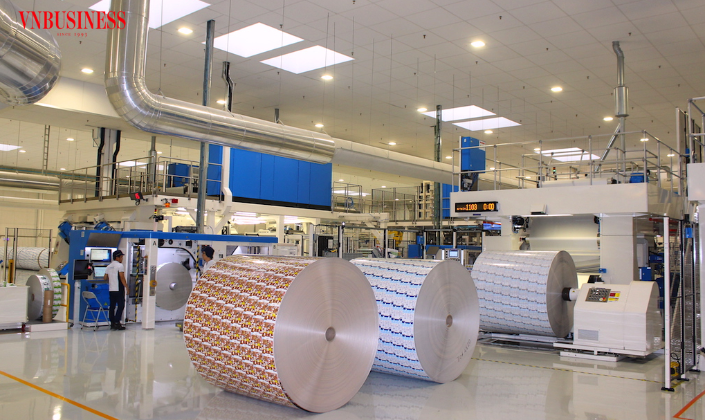 Bên trong một nhà máy FDI (100% vốn Thụy Điển) chất lượng cao ở Tp.HCM.