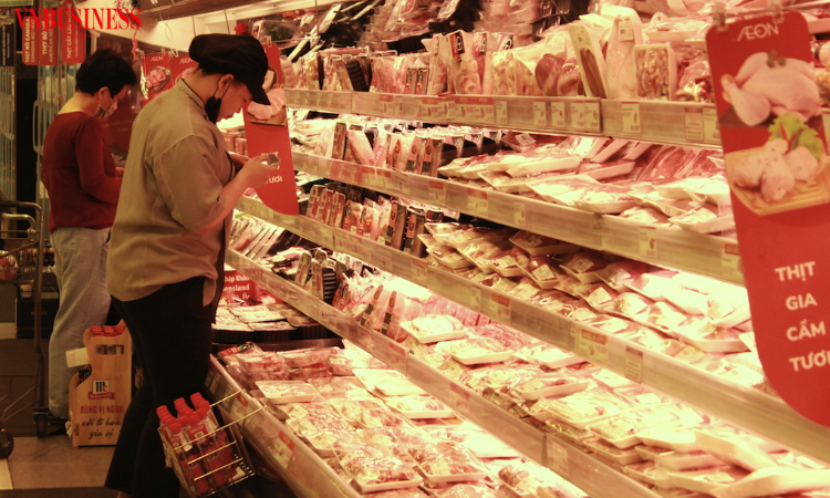 Sau những vụ thực phẩm bẩn: Doanh nghiệp thực phẩm phải làm gì để giữ niềm tin?