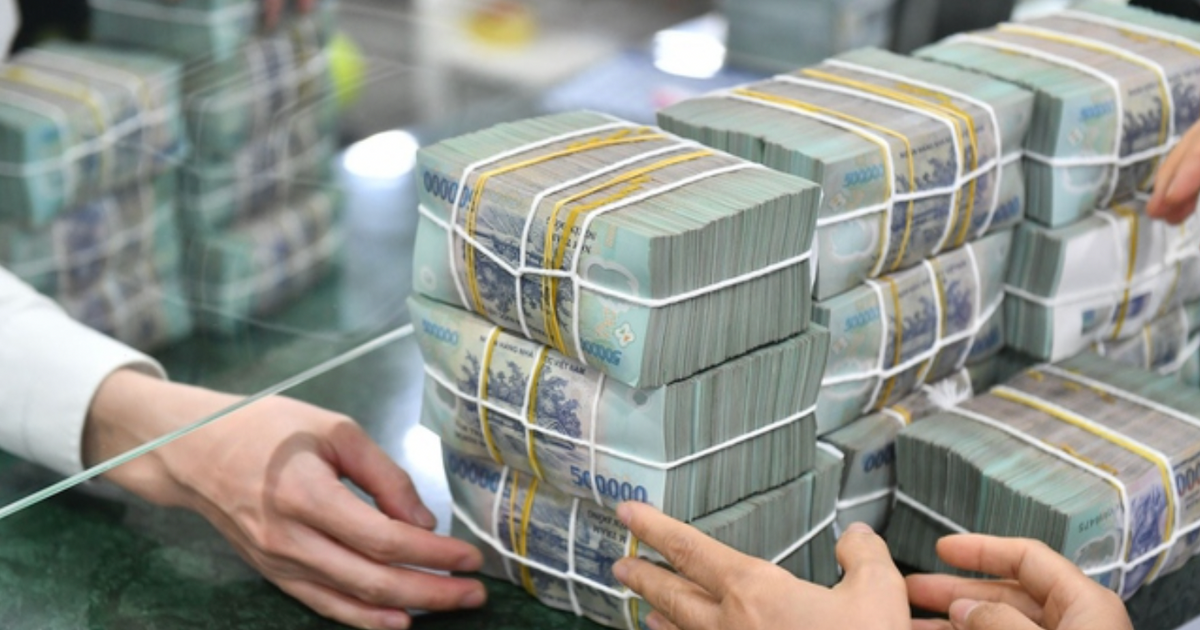 Thu nhập ngoài lãi dẫn dắt tăng trưởng của ngân hàng.