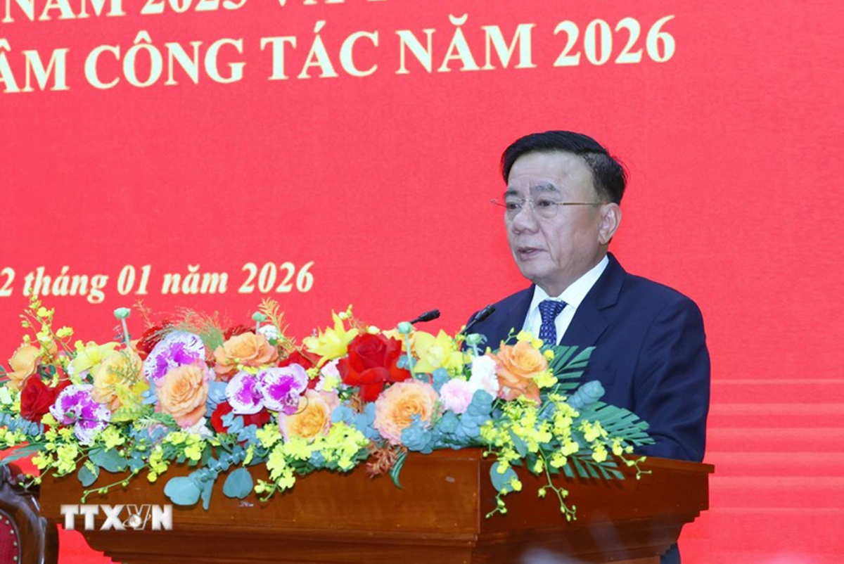 Thường trực Ban Bí thư Trần Cẩm Tú phát biểu chỉ đạo hội nghị. (Ảnh: TTXVN).