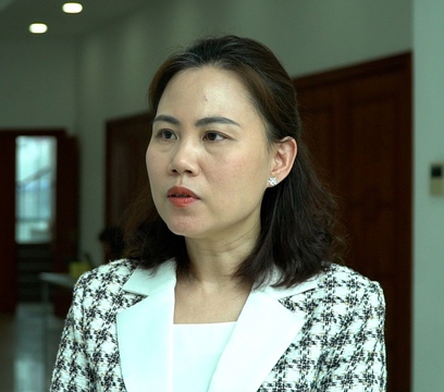 Bà Phí Thị Hương Nga