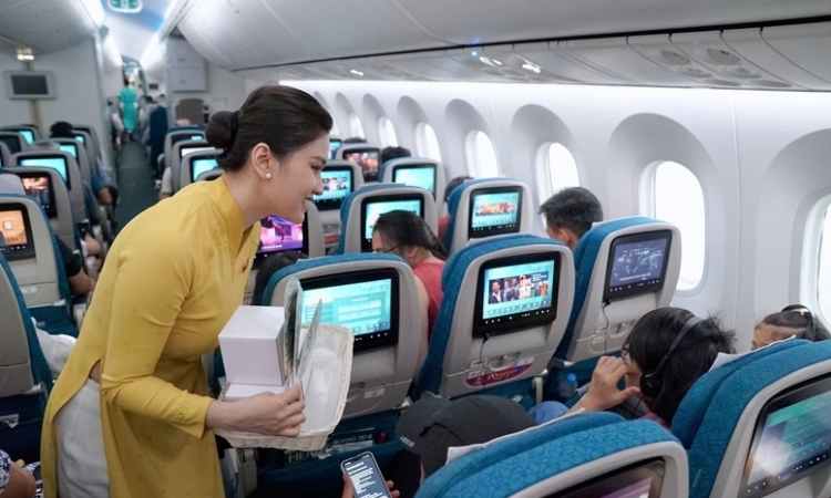 Vietnam Airlines thu trung bình 336 tỷ mỗi ngày, báo lãi cao nhất lịch sử